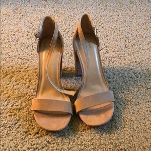 Suede heals. Never worn!